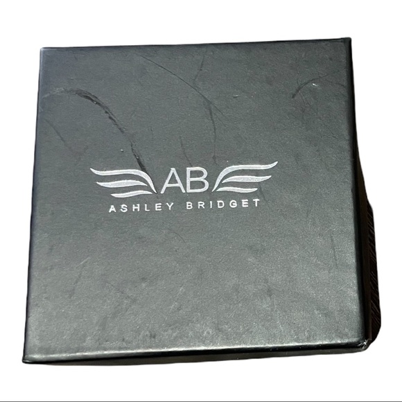 Elastic bracelet Ashley Bridget - Picture 2 of 3